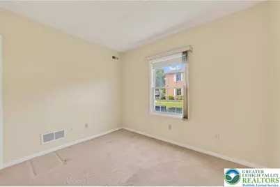 2689 Rolling Green Drive, Lower Macungie Township, PA 18062 - Photo 26