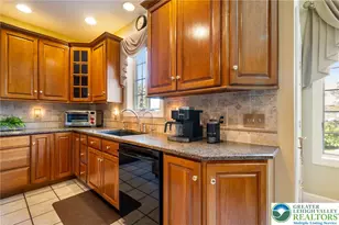 3015 Kerns Ct, North Whitehall Township, PA 18069 - Photo 16