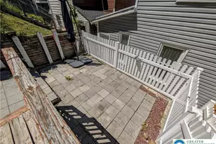 429 W South St, Slatington Boro, PA 18080 - Photo 18