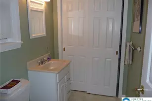 4705 Pheasant Run Ct, Bethlehem Township, PA 18020 - Photo 6
