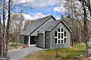 101 Lindbergh Cir, Penn Forrest, PA 18210 - Photo 28