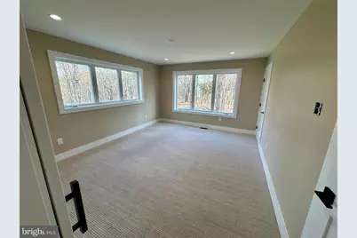 101 Lindbergh Circle, Penn Forrest, PA 18210 - Photo 6