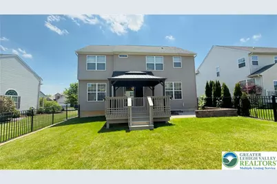 697 Mulberry, Lower Nazareth Twp, PA 18064 - Photo 8