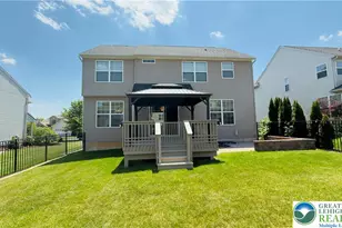 697 Mulberry, Lower Nazareth Twp, PA 18064 - Photo 8