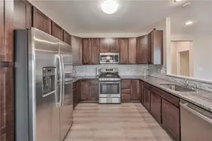 697 Mulberry, Lower Nazareth Twp, PA 18064 - Photo 6
