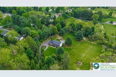 4320 Vera Cruz Road, Upper Saucon Township, PA 18034 - Photo 10