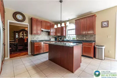 1410 Lorton Drive, Forks Twp, PA 18040 - Photo 22