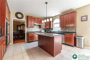 1410 Lorton Dr, Forks Twp, PA 18040 - Photo 20
