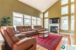 1410 Lorton Dr, Forks Twp, PA 18040 - Photo 4