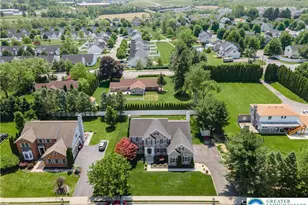 1410 Lorton Dr, Forks Twp, PA 18040 - Photo 2