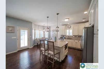 26 Mill Brook Court, Palmer Twp, PA 18045 - Photo 4
