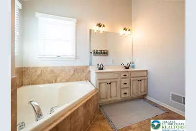 26 Mill Brook Court, Palmer Twp, PA 18045 - Photo 16