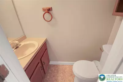 2336 Fernwood Drive, North Whitehall Township, PA 18037 - Photo 34