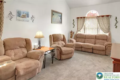 2336 Fernwood Drive, North Whitehall Township, PA 18037 - Photo 22