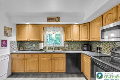 5970 Club House Lane, Lower Macungie Township, PA 18106 - Photo 8