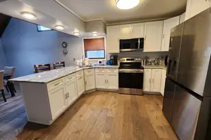 237 Whitman Ln, Penn Forrest, PA 18210 - Photo 2