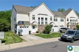 1430 Jadden Ct, Bethlehem, PA 18015 - Photo 2