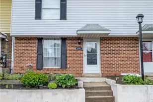 133 Pheasant Ct, Hamburg Boro, PA 19526 - Photo 2