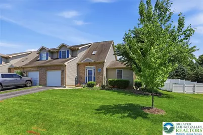 220 Melissa Drive, Palmer Twp, PA 18045 - Photo 2