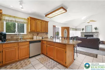 111 Sir Lyonnesse Court, Blakeslee, PA 18347 - Photo 10