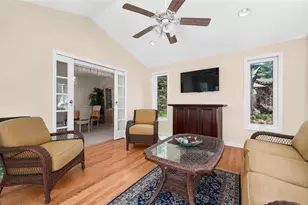 111 Sir Lyonnesse Ct, Tobyhanna Twp, PA 18347 - Photo 4