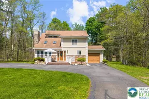 111 Sir Lyonnesse Ct, Tobyhanna Twp, PA 18347 - Photo 4