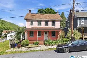 115 South St, Jim Thorpe, PA 18229 - Photo 4