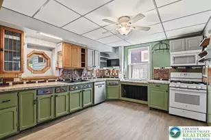 115 South St, Jim Thorpe, PA 18229 - Photo 18