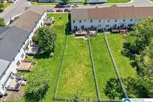 1260 Hawthorn Dr, Forks, PA 18040 - Photo 10