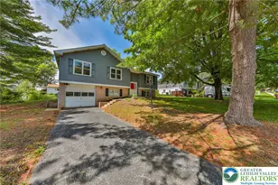 203 Cathy Ann Dr, Exeter Township, PA 19606 - Photo 2