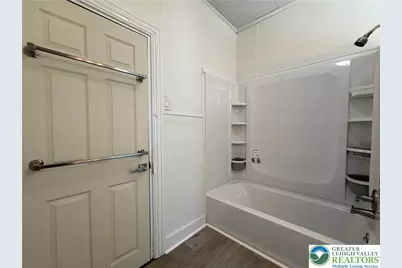 423 Front Street #2, Catasauqua Boro, PA 18032 - Photo 12