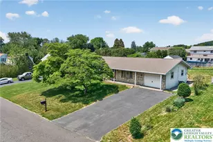 321 E Montgomery St, Salisbury Township, PA 18103 - Photo 4
