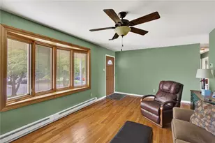 321 E Montgomery St, Salisbury Township, PA 18103 - Photo 8