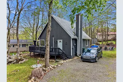 9302 Fairmount Way, Tobyhanna, PA 18466 - Photo 2