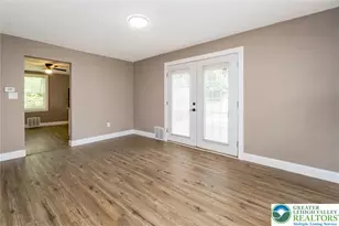 215 Lackawanna Ave, Nazareth, PA 18064 - Photo 12