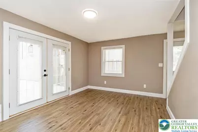 215 Lackawanna Avenue, Nazareth, PA 18064 - Photo 16