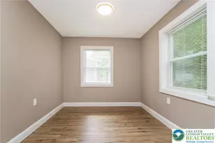 215 Lackawanna Ave, Nazareth, PA 18064 - Photo 34