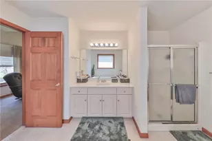 1222 N Rocky Mountain Dr, Chestnuthill Twp, PA 18330 - Photo 22