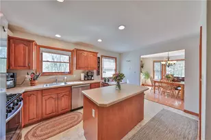 1222 N Rocky Mountain Dr, Chestnuthill Twp, PA 18330 - Photo 14