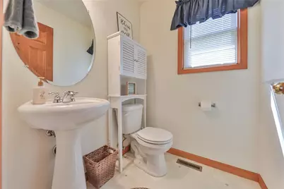 1222 N Rocky Mountain Drive, Chestnuthill Twp, PA 18330 - Photo 20