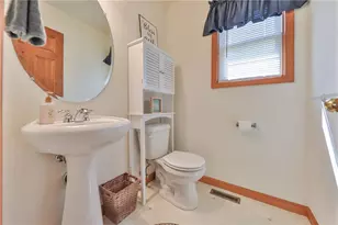 1222 N Rocky Mountain Dr, Chestnuthill Twp, PA 18330 - Photo 20