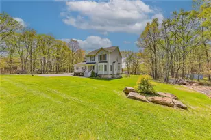 1222 N Rocky Mountain Dr, Chestnuthill Twp, PA 18330 - Photo 32