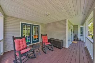 1222 N Rocky Mountain Dr, Chestnuthill Twp, PA 18330 - Photo 4