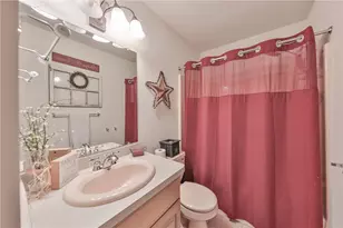 1222 N Rocky Mountain Dr, Chestnuthill Twp, PA 18330 - Photo 28