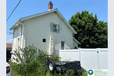 920 E Juniata Street, Salisbury Township, PA 18103 - Photo 4