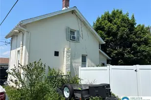 920 E Juniata St, Salisbury Township, PA 18103 - Photo 4