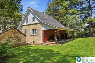 1476 Pennsylvania Avenue, Emmaus Boro, PA 18049 - Photo 2