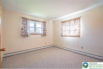 5902 Holiday Drive, Upper Macungie Township, PA 18104 - Photo 30
