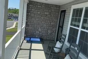 5052 Bellflower Dr, North Whitehall Township, PA 18078 - Photo 6