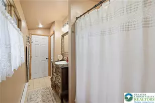104 Horseshoe Ln, Hawley, PA 18428 - Photo 38